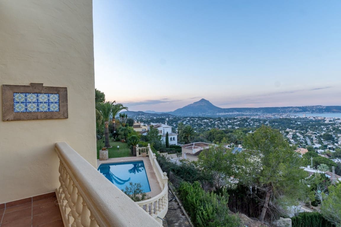 3 soverom Villa til salgs i Javea / Xabia med svømmebasseng - € 1 095 000 (Ref: 9635113)