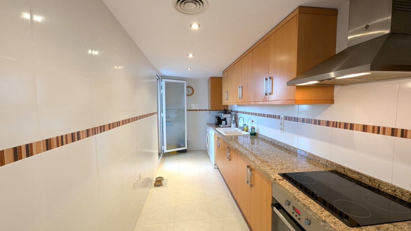 4 soverom Leilighet til salgs i Javea / Xabia med svømmebasseng garasje - € 410 000 (Ref: 9635120)