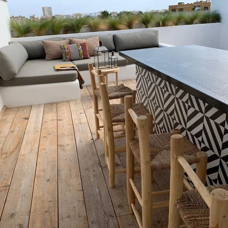 3 bedroom Apartment for sale in Arenal with pool garage - € 575,000 (Ref: 9730828)