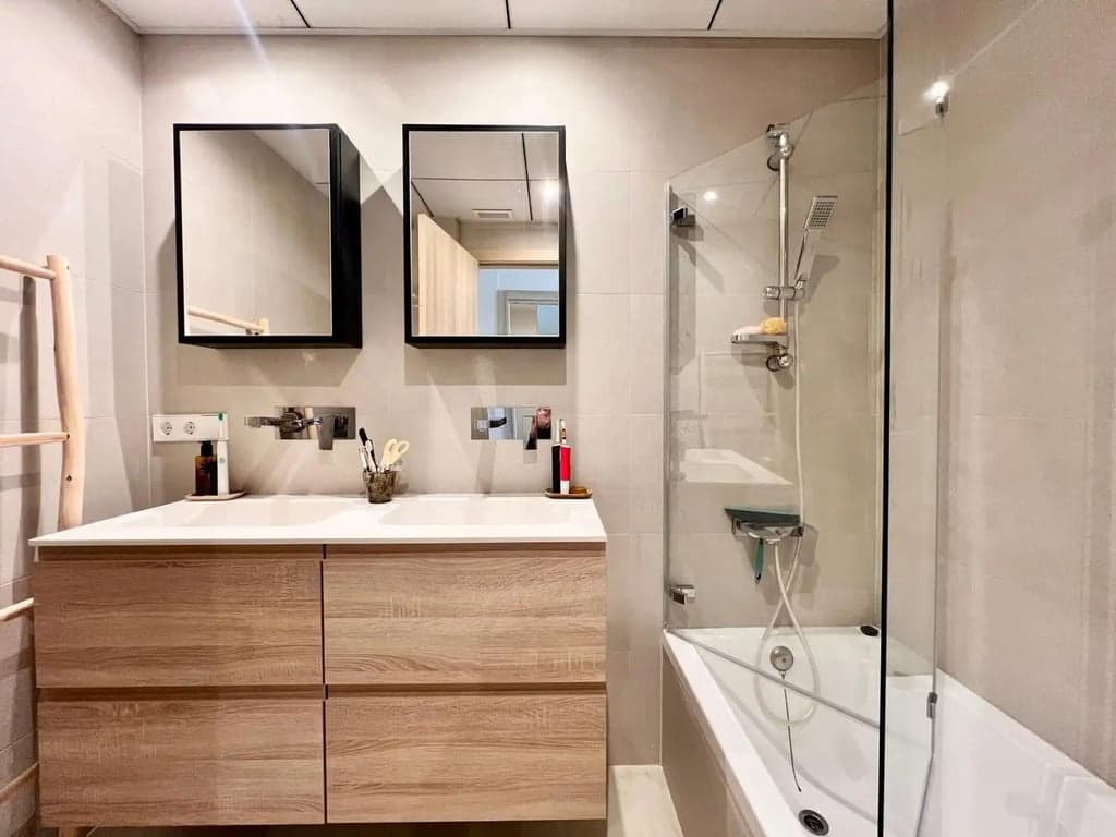 3 bedroom Apartment for sale in Arenal with pool garage - € 575,000 (Ref: 9730828)