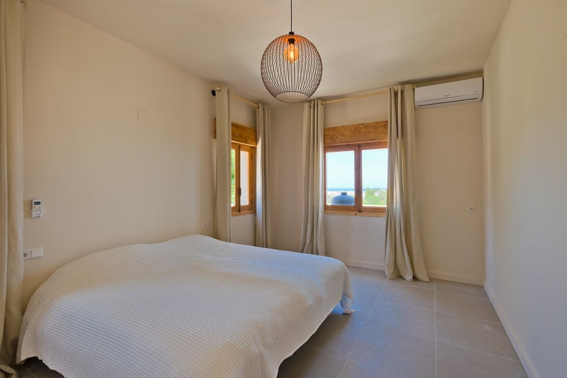 4 chambre Villa/Maison à vendre à Denia avec piscine garage - 1 150 000 € (Ref: 9898407)
