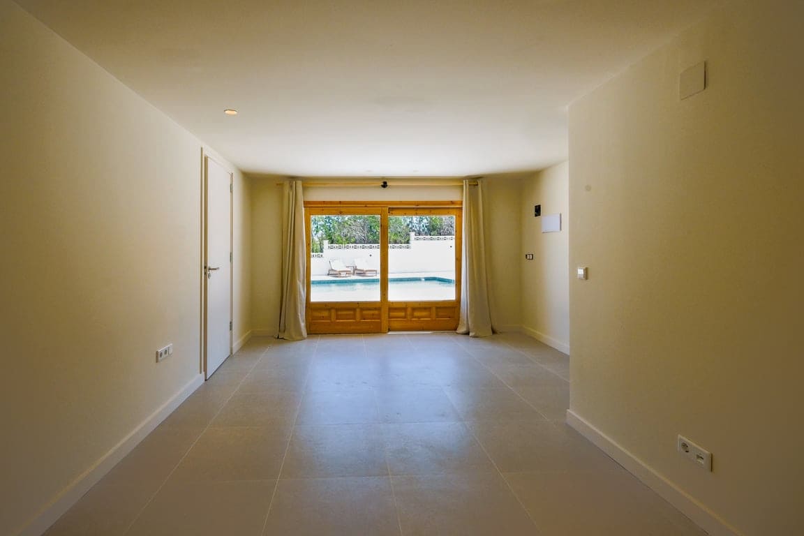 4 chambre Villa/Maison à vendre à Denia avec piscine garage - 1 150 000 € (Ref: 9898407)