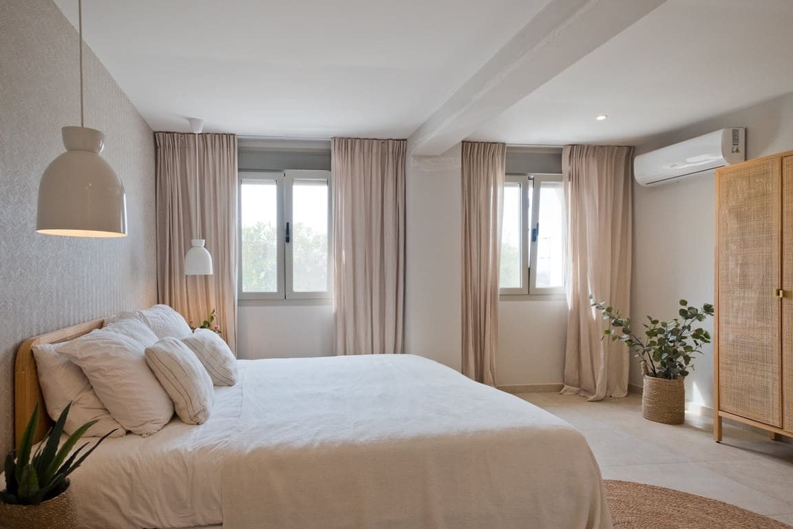 4 soverom Villa til salgs i Javea / Xabia med svømmebasseng garasje - € 1 350 000 (Ref: 9898467)