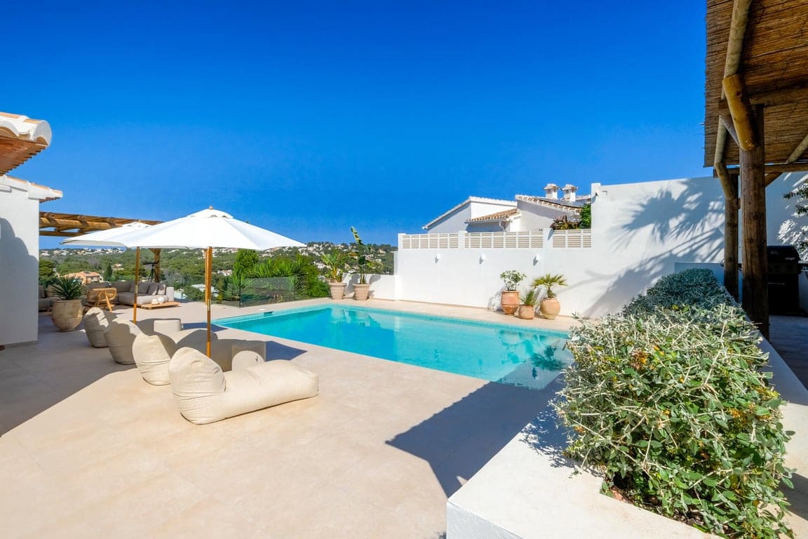 4 soverom Villa til salgs i Javea / Xabia med svømmebasseng garasje - € 1 350 000 (Ref: 9898467)