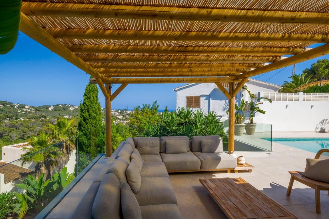 4 soverom Villa til salgs i Javea / Xabia med svømmebasseng garasje - € 1 350 000 (Ref: 9898467)