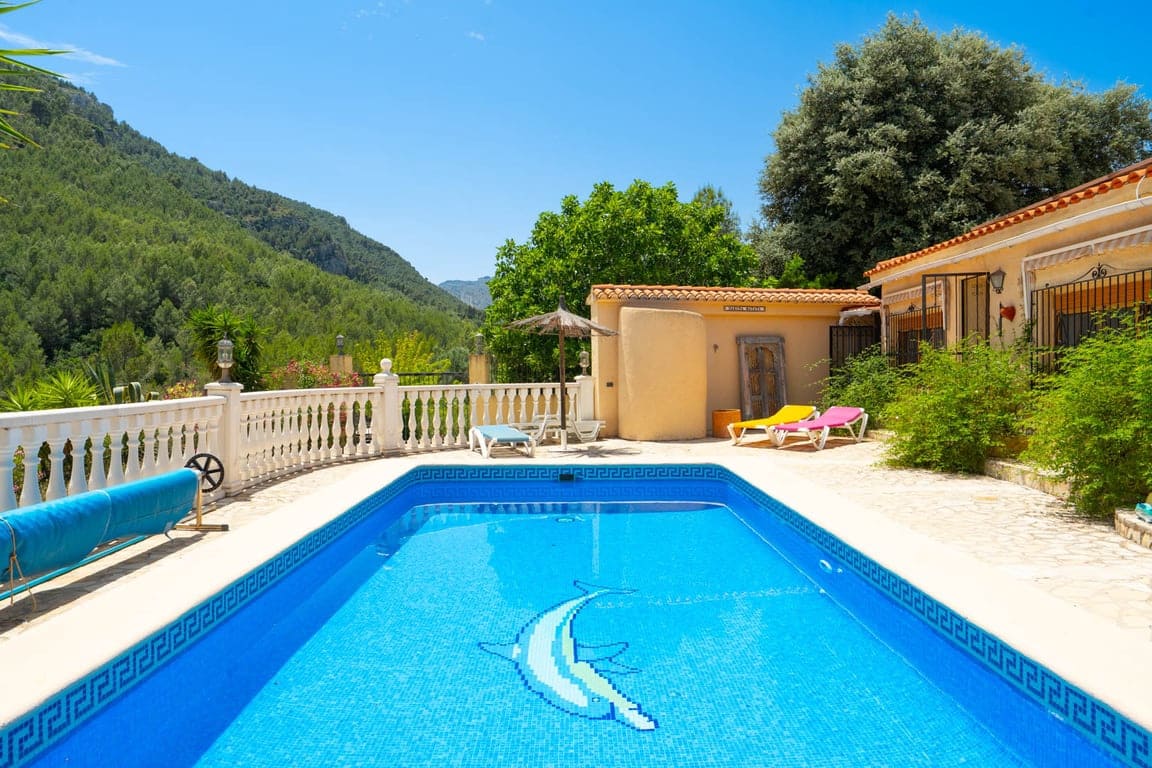 5 bedroom Villa for sale in Castell de Castells with garage - € 495,000 (Ref: 9925147)