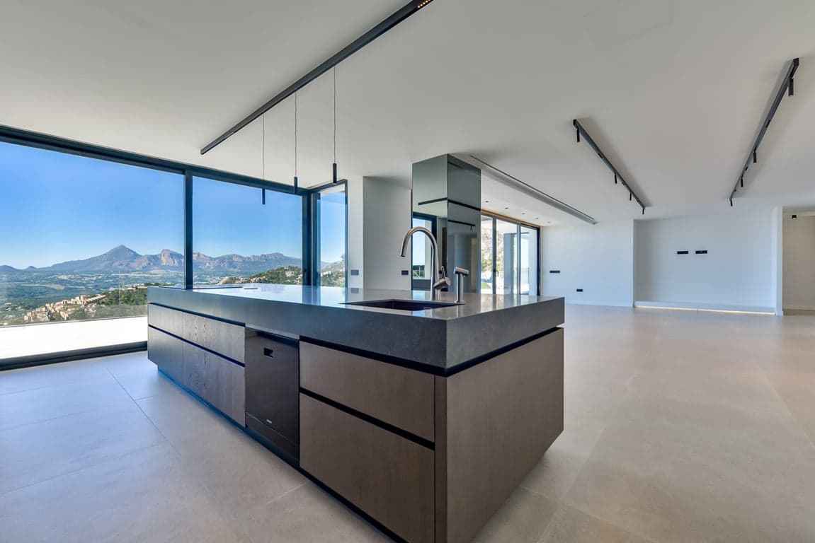 5 soverom Villa til salgs i Altea med svømmebasseng garasje - € 2 690 000 (Ref: 9995952)