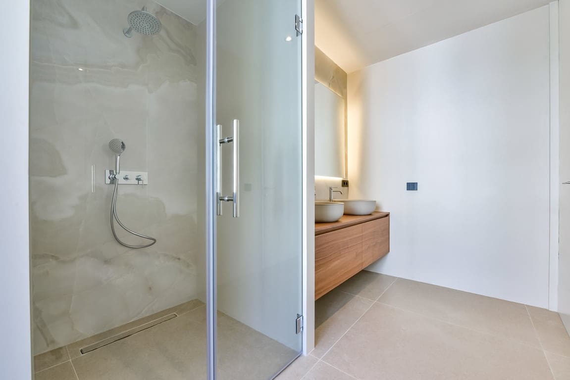 5 soverom Villa til salgs i Altea med svømmebasseng garasje - € 2 690 000 (Ref: 9995952)