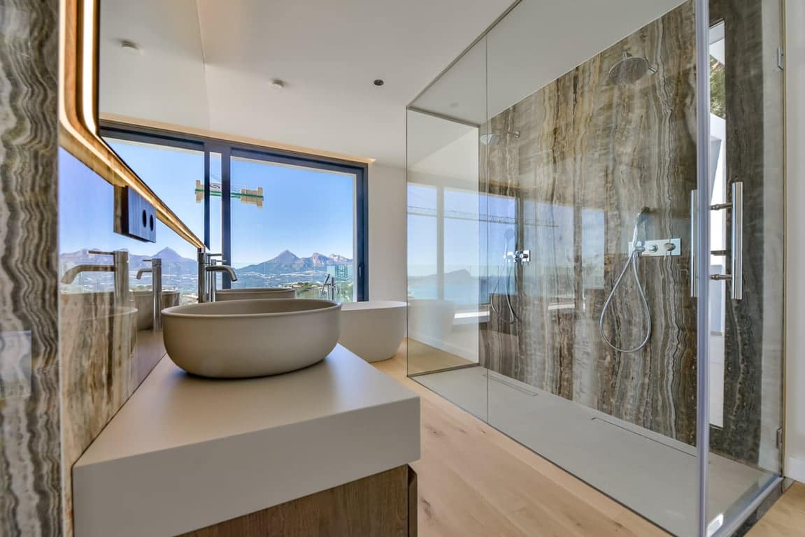5 soverom Villa til salgs i Altea med svømmebasseng garasje - € 2 690 000 (Ref: 9995952)