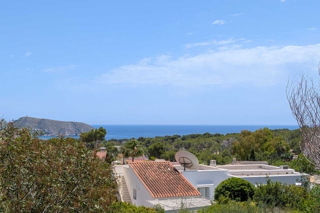 Tontti myytävänä paikassa Moraira, Teulada-Moraira - 425 000 € (Ref: 9999037)
