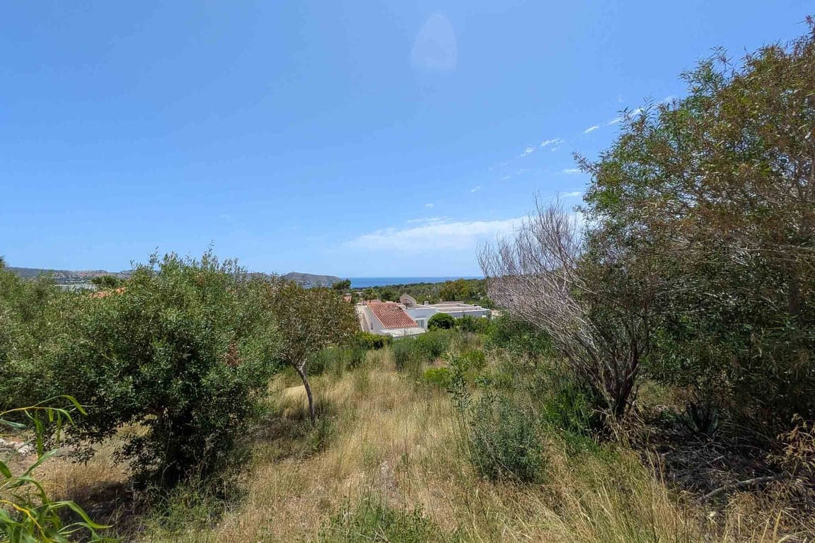 Byggetomt til salgs i Moraira - € 425 000 (Ref: 9999037)