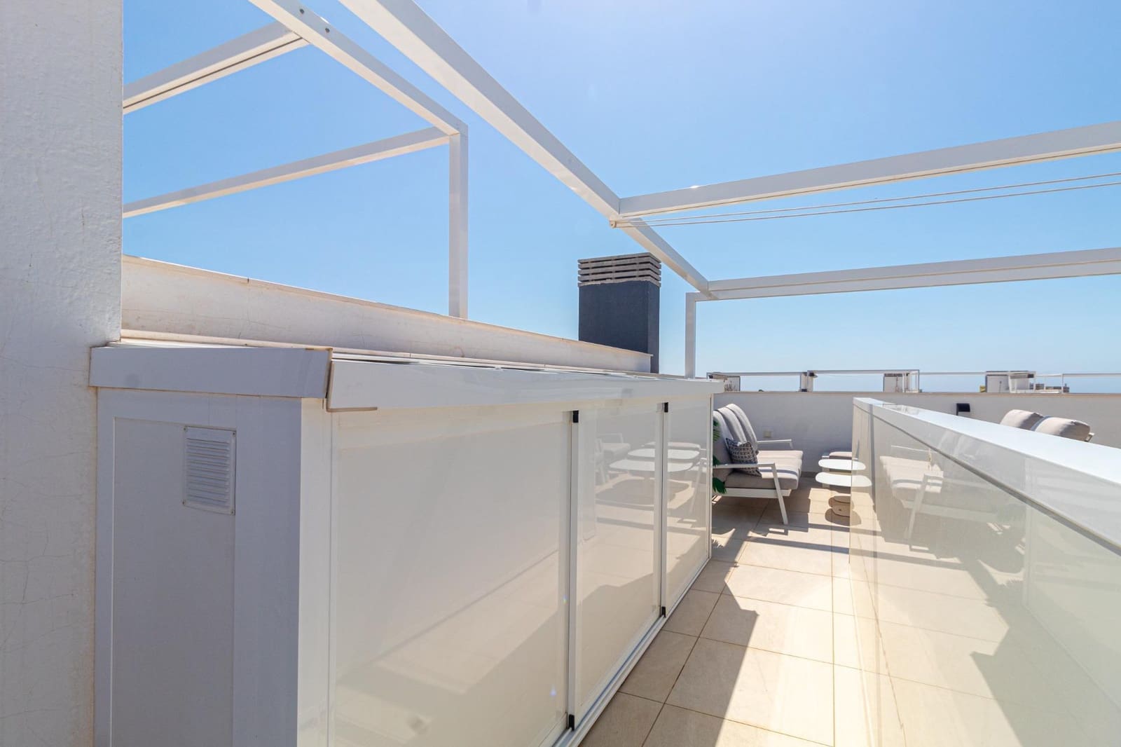 2 soverom Penthouse til salgs i La Zenia med svømmebasseng garasje - € 499 900 (Ref: 10000101)