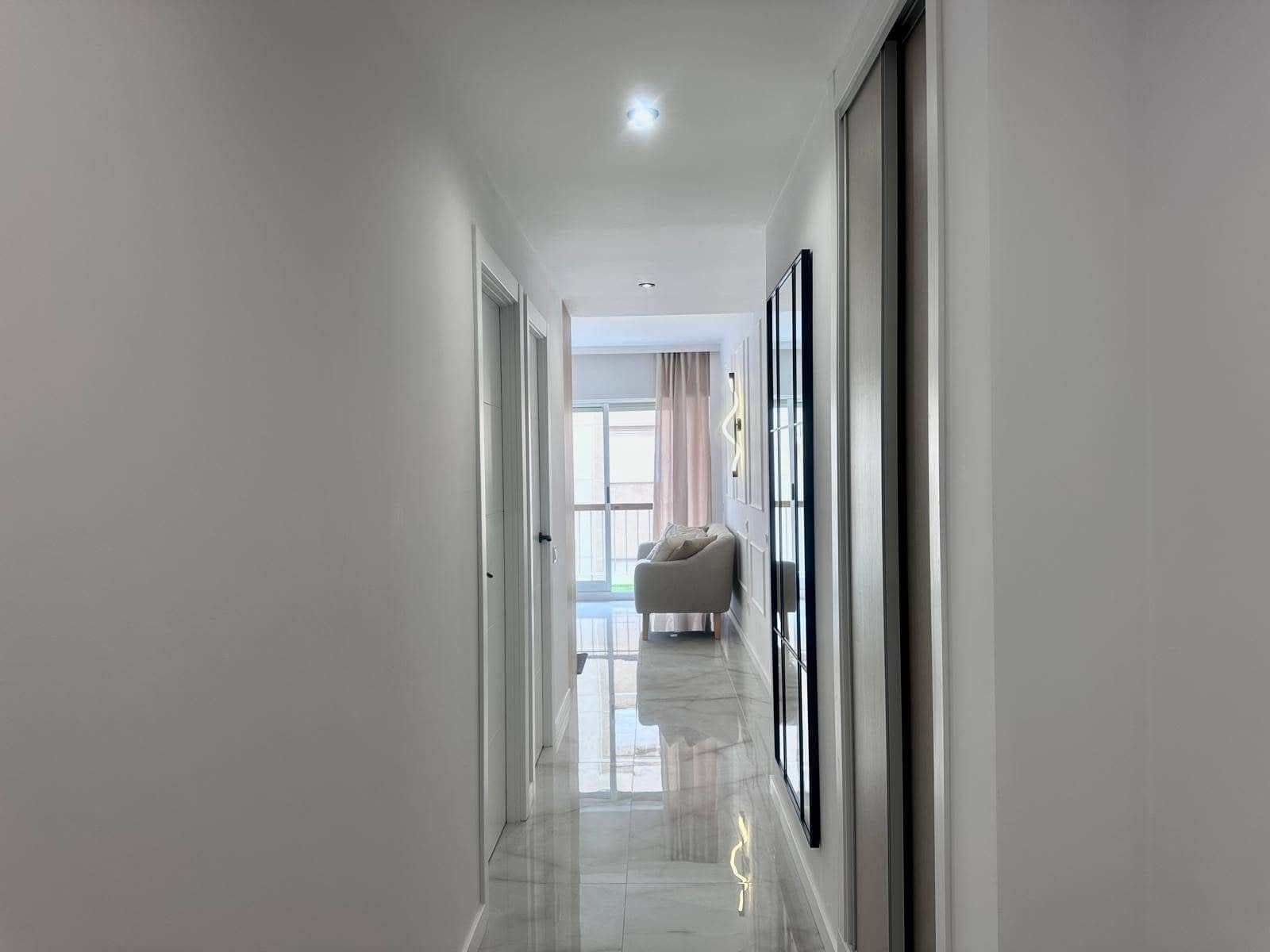 1 sypialnia Apartament na sprzedaż w Torrevieja z basenem - 159 900 € (Ref: 10006375)
