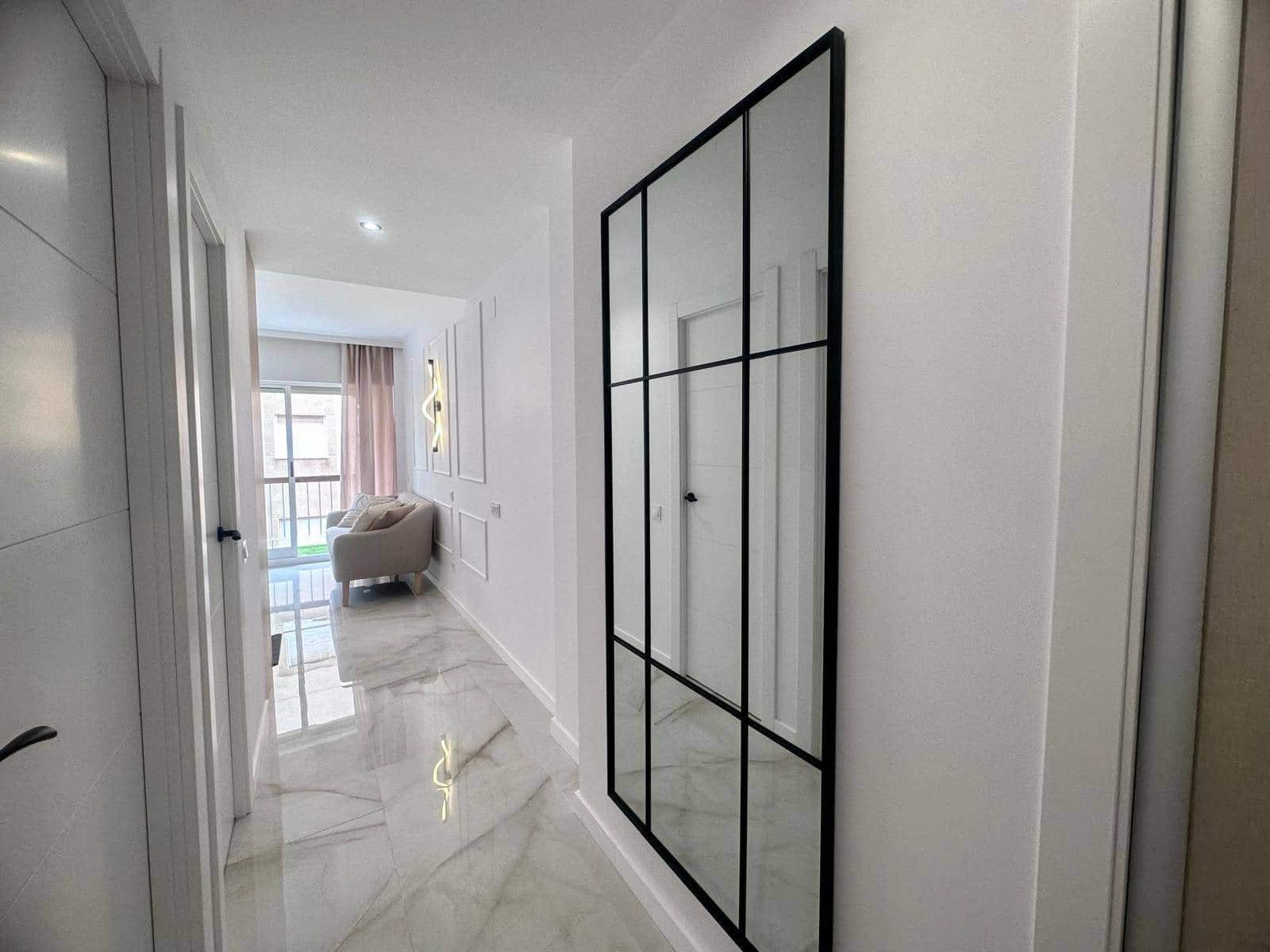 1 sypialnia Apartament na sprzedaż w Torrevieja z basenem - 159 900 € (Ref: 10006375)