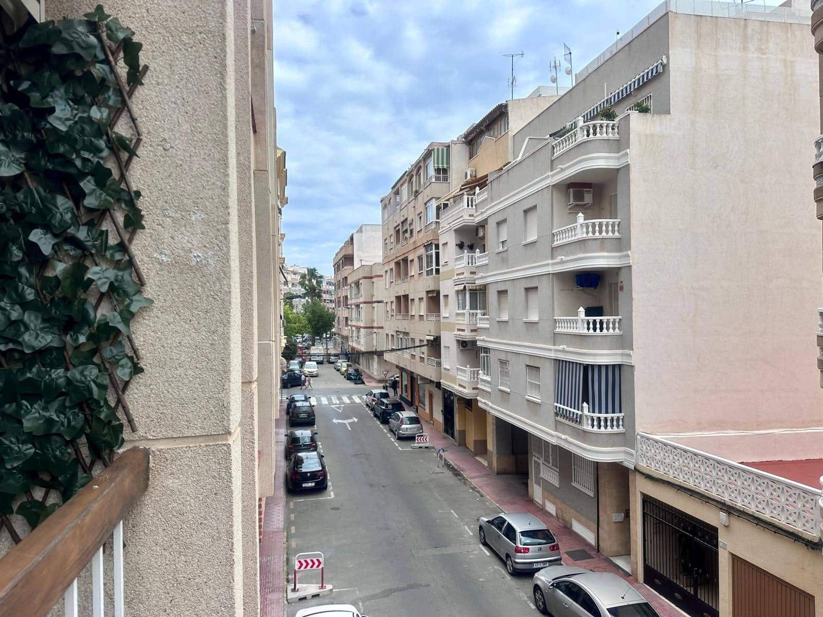 1 sypialnia Apartament na sprzedaż w Torrevieja z basenem - 159 900 € (Ref: 10006375)