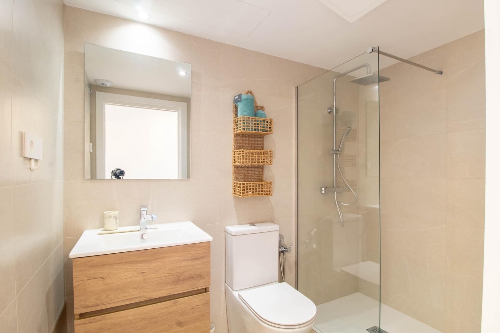 2 bedroom Apartment for sale in Punta Prima with pool - € 370,000 (Ref: 10011557)