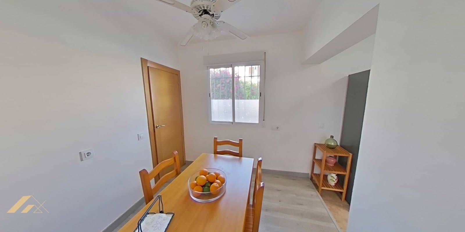 Bungalow de 2 habitaciones en San Pedro del Pinatar en venta - 180.000 € (Ref: 10055444)