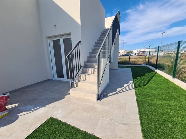 3 slaapkamer Villa te koop in Los Alcázares met garage - € 397.650 (Ref: 10064808)