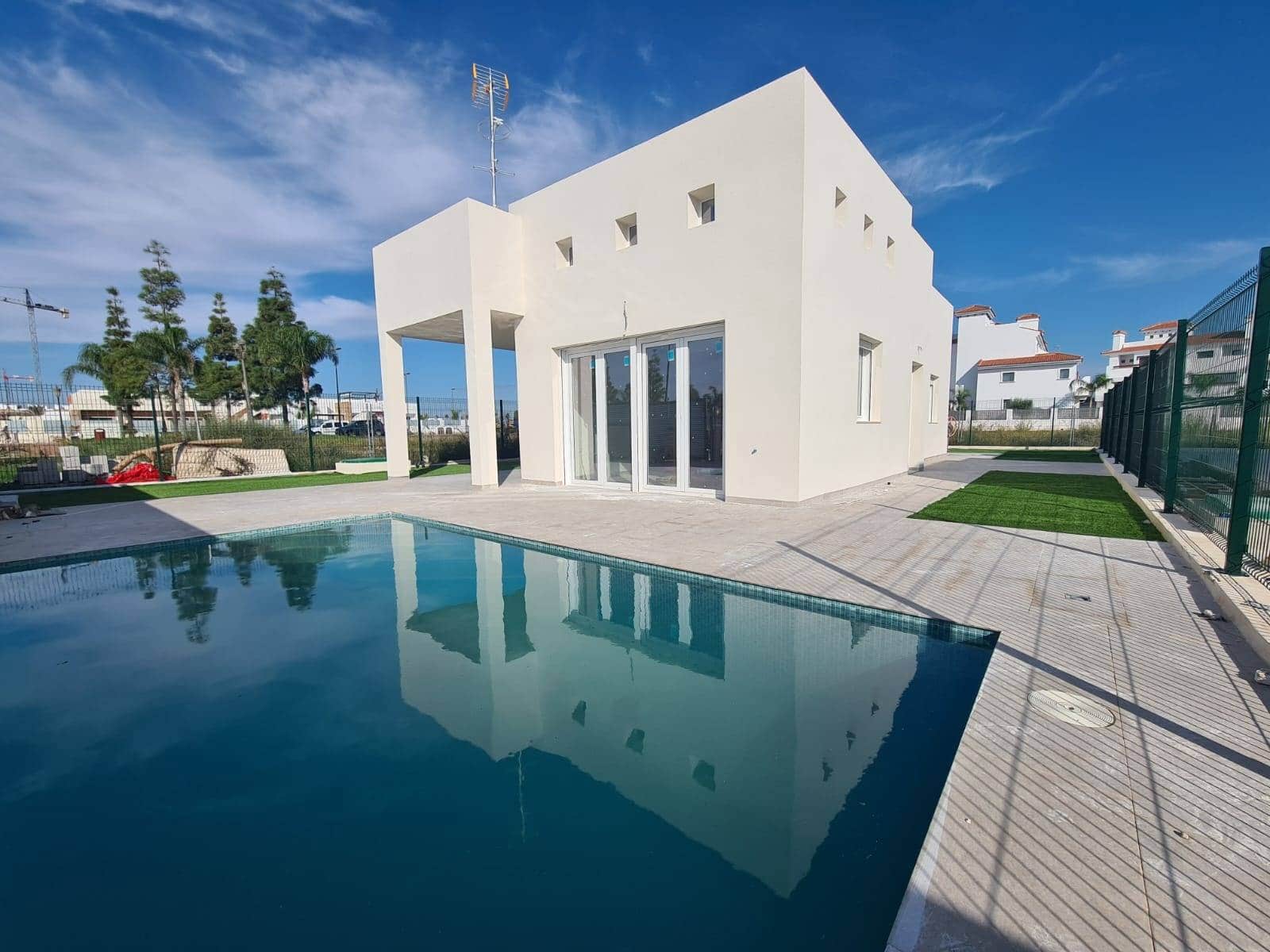 3 soverom Villa til salgs i Los Alcazares med garasje - € 397 650 (Ref: 10064808)