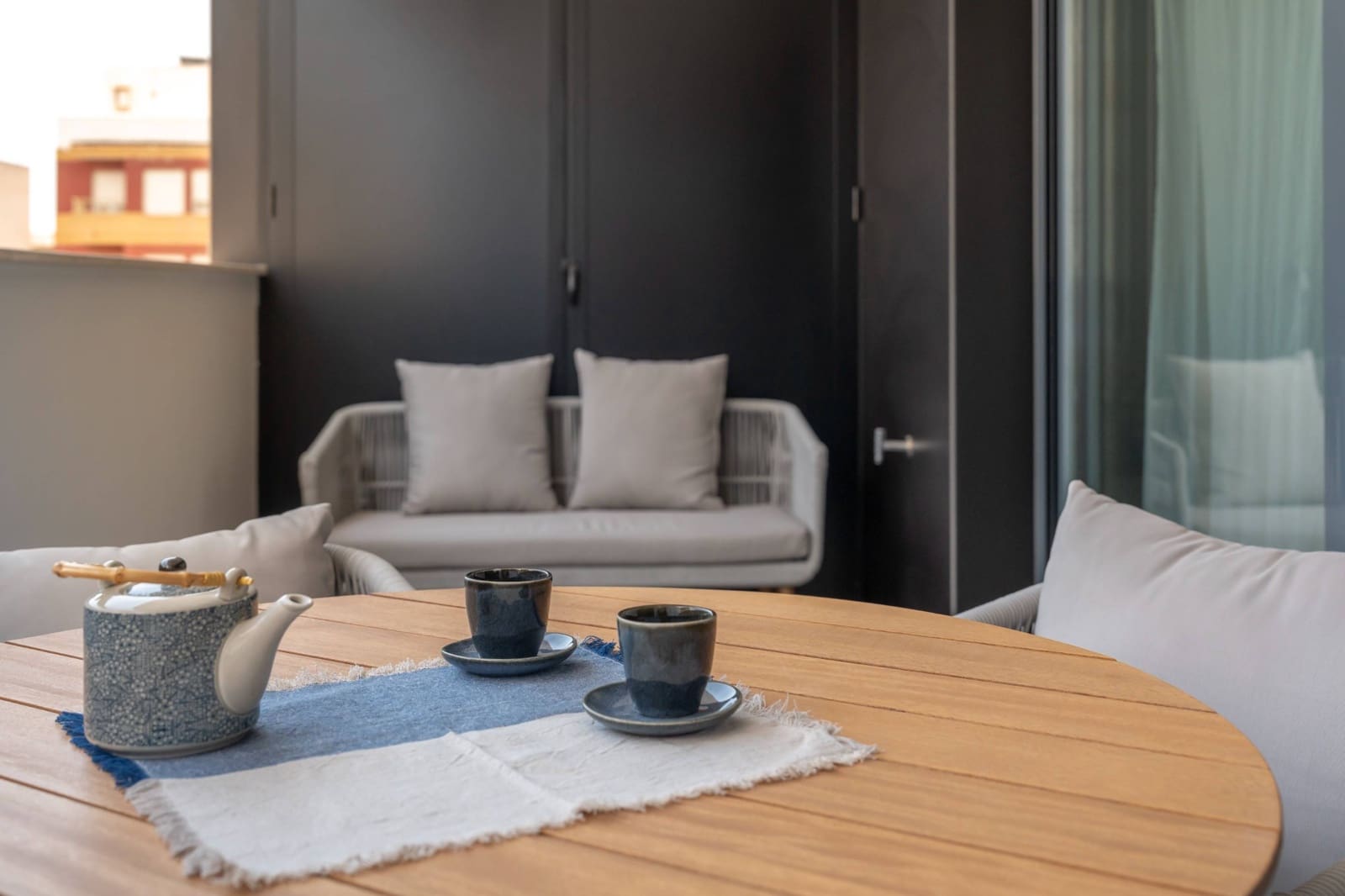 4 bedroom Flat for sale in Torrevieja with garage - € 300,000 (Ref: 8421346)