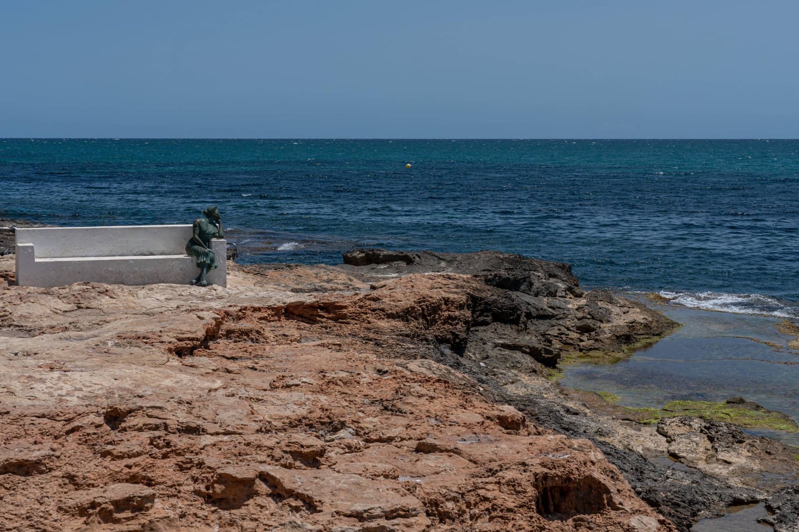 4 bedroom Flat for sale in Torrevieja with garage - € 300,000 (Ref: 8421346)