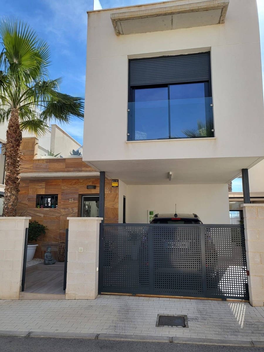 3 sypialnia Willa na sprzedaż w Orihuela Costa z basenem - 420 000 € (Ref: 8421349)