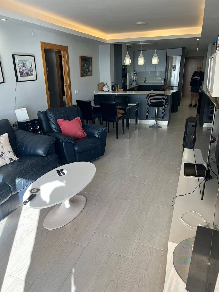 3 quarto Apartamento para venda em Torrevieja - 311 000 € (Ref: 8421355)