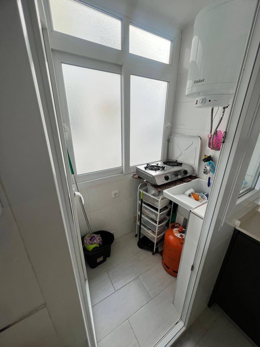 3 quarto Apartamento para venda em Torrevieja - 311 000 € (Ref: 8421355)