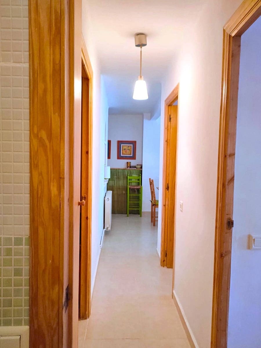 3 bedroom Flat for sale in Torrevieja - € 139,000 (Ref: 8481985)