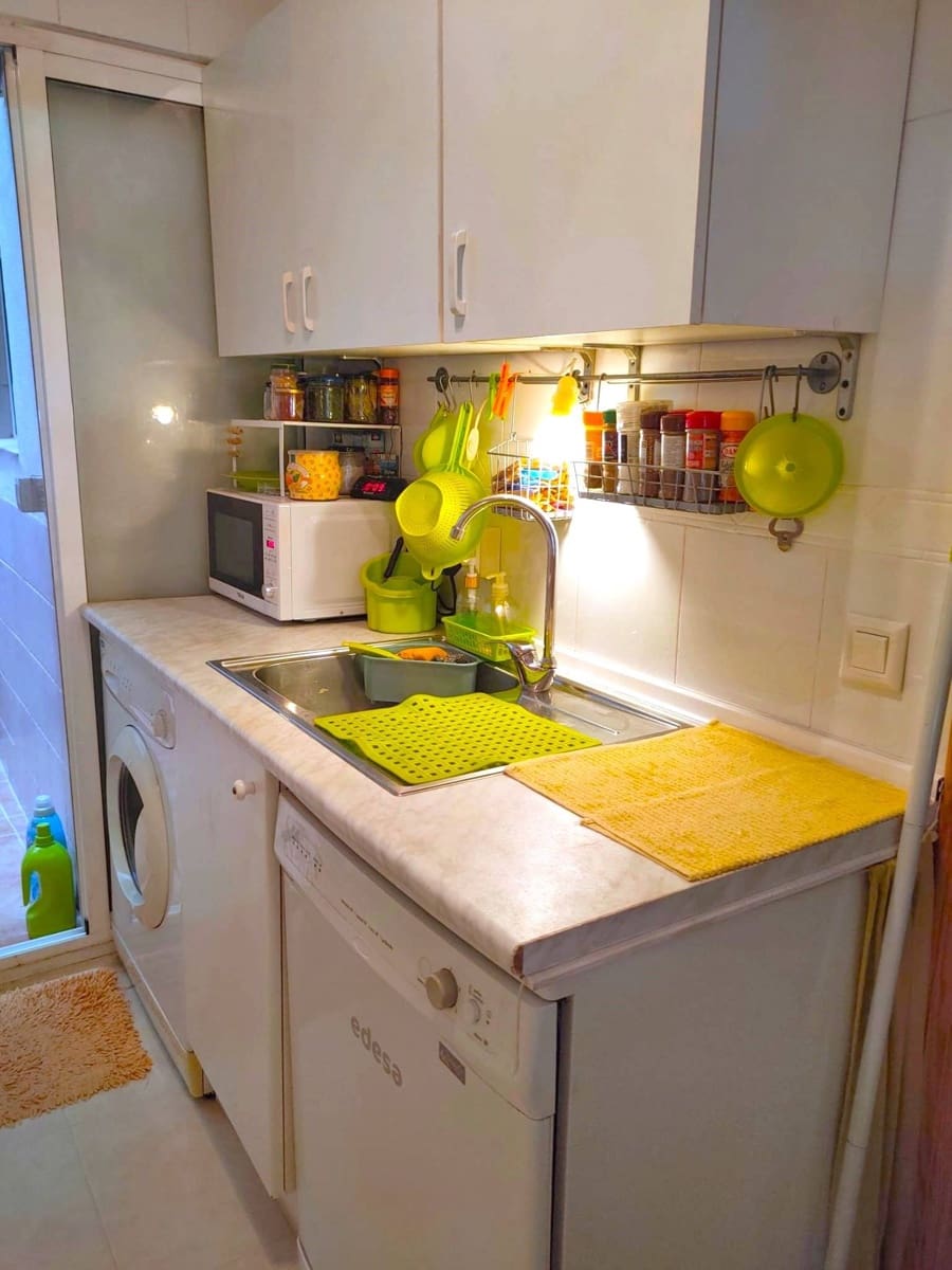 3 sovrum Lägenhet till salu i Torrevieja - 139 000 € (Ref: 8481985)