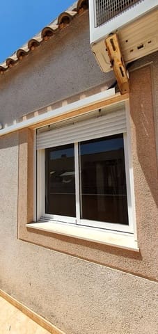 2 sypialnia Penthouse na sprzedaż w Playa de los Locos, Torrevieja z basenem - 137 900 € (Ref: 8680032)