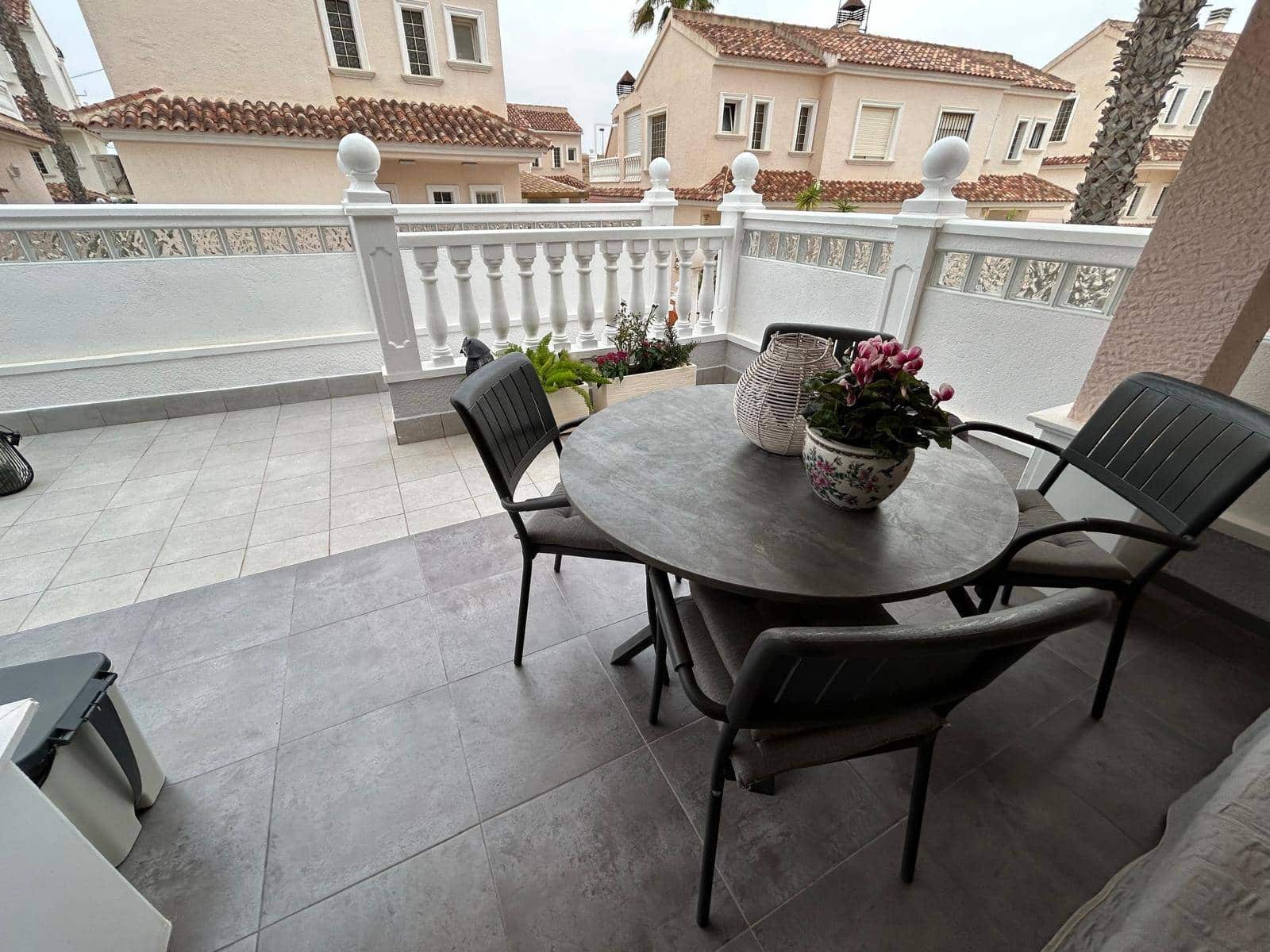 3 camera da letto Appartamento in vendita in Torrevieja con piscina - 309.000 € (Rif: 8699727)