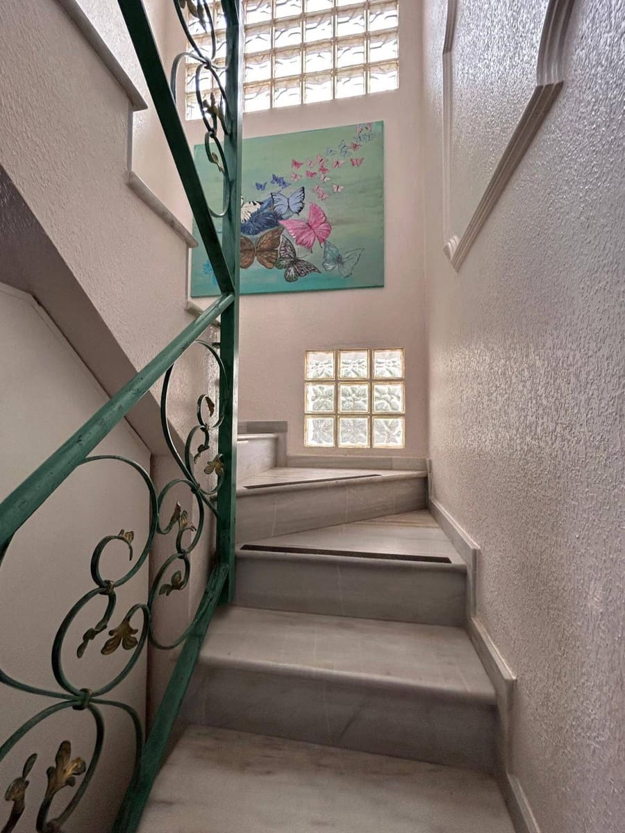 3 camera da letto Appartamento in vendita in Torrevieja con piscina - 309.000 € (Rif: 8699727)