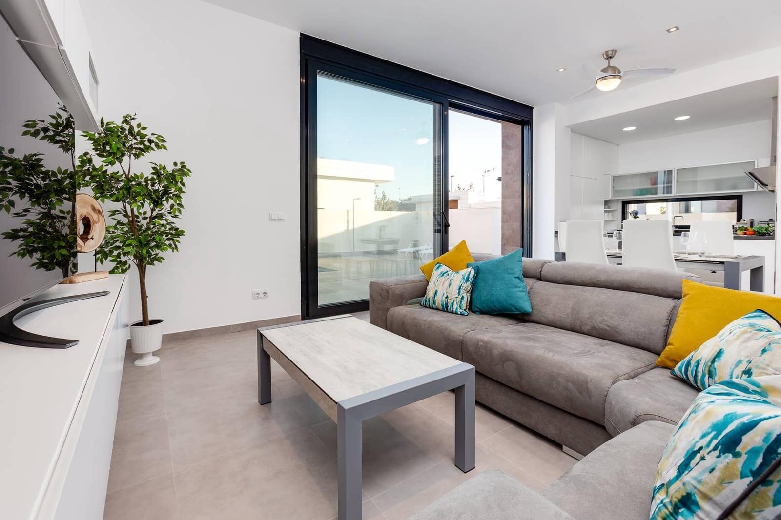 3 bedroom Villa for sale in Torre de la Horadada with pool - € 395,000 (Ref: 8724089)