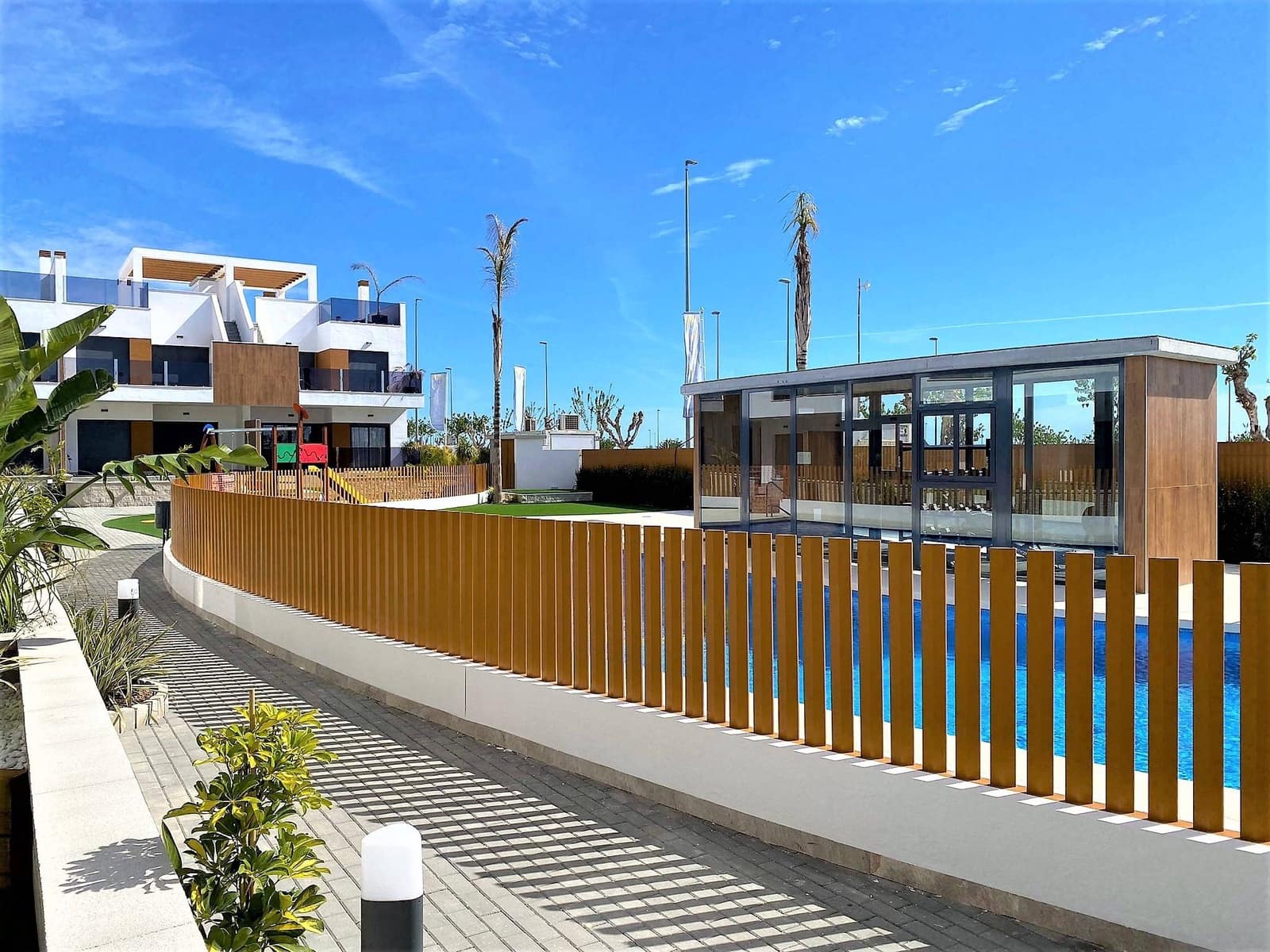 2 soverom Bungalow til salgs i Pilar de la Horadada med svømmebasseng - € 269 900 (Ref: 8728063)
