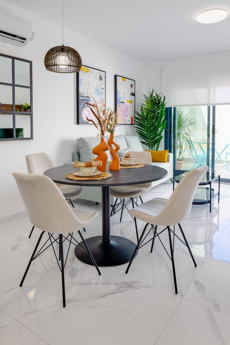 2 bedroom Apartment for sale in Guardamar del Segura with pool - € 229,000 (Ref: 8806329)