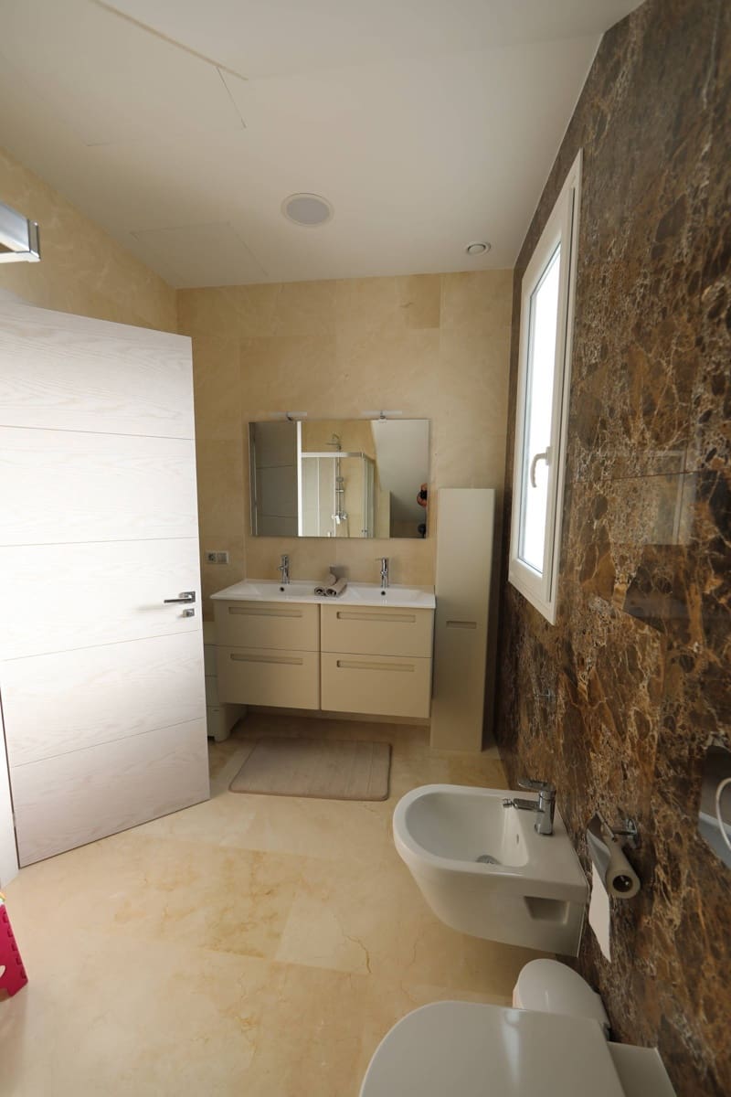 5 sypialnia Willa na sprzedaż w Cabo Roig z basenem - 1 500 000 € (Ref: 8842002)