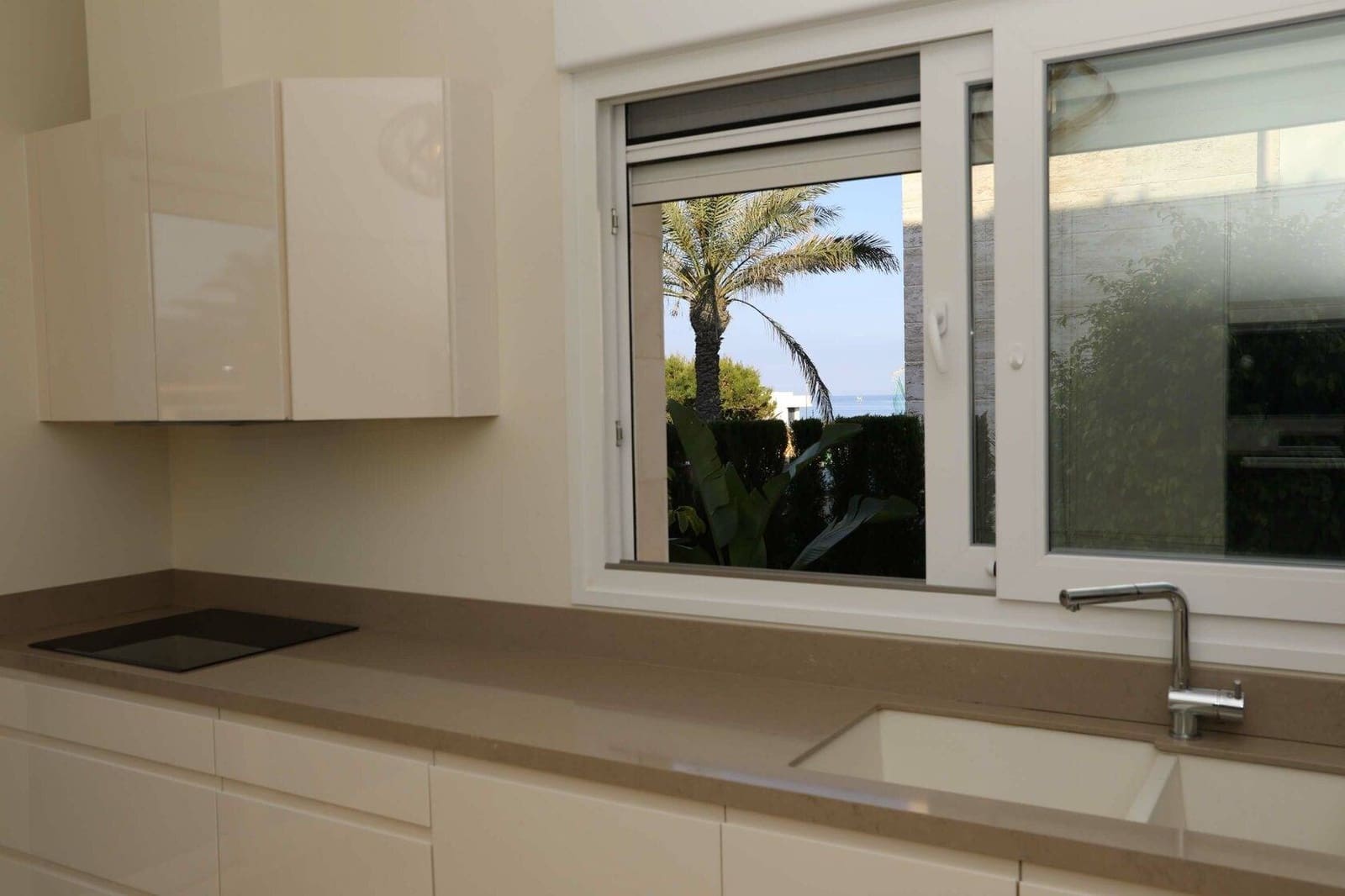 5 sypialnia Willa na sprzedaż w Cabo Roig z basenem - 1 500 000 € (Ref: 8842002)