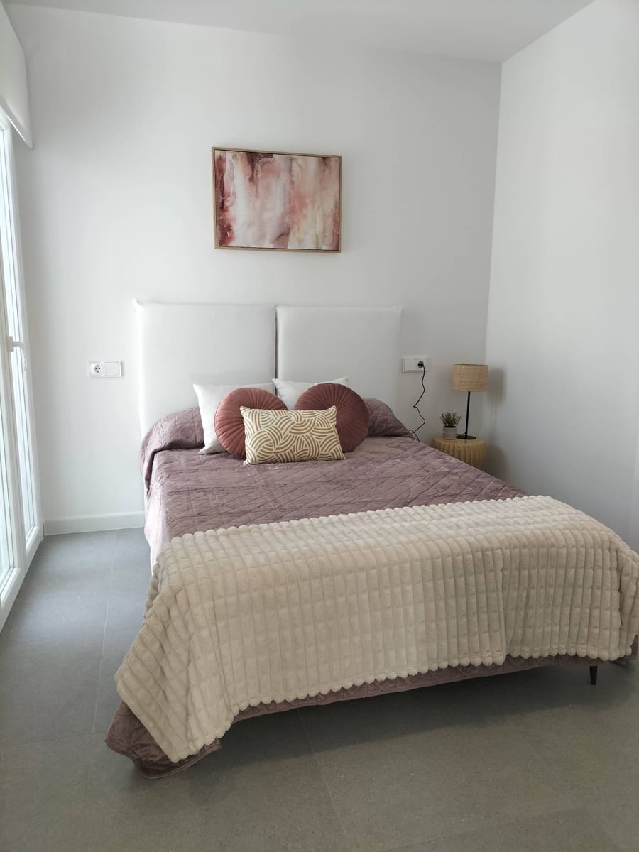 3 soveværelse Rækkehus til salg i Los Dolses med swimmingpool - € 339.000 (Ref: 8842004)