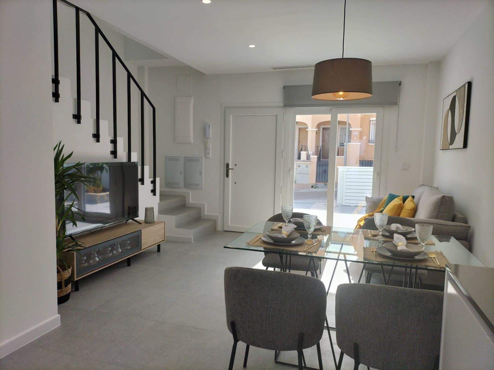 3 soveværelse Rækkehus til salg i Los Dolses med swimmingpool - € 339.000 (Ref: 8842004)