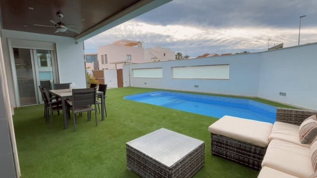 3 camera da letto Villa in vendita in Pilar de la Horadada con piscina - 649.000 € (Rif: 8842005)