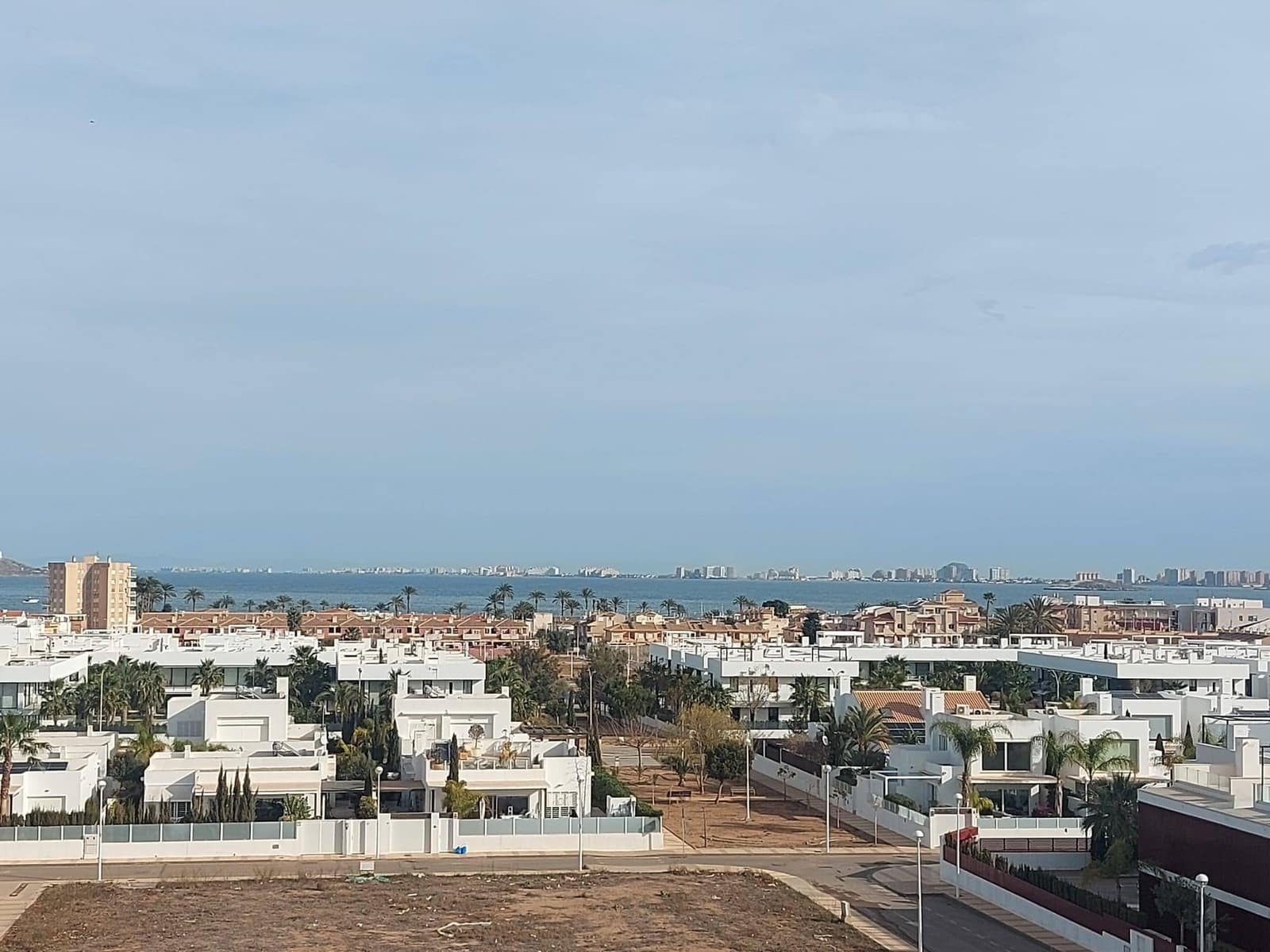 2 quarto Apartamento para venda em Mar de Cristal com piscina - 325 000 € (Ref: 8842008)