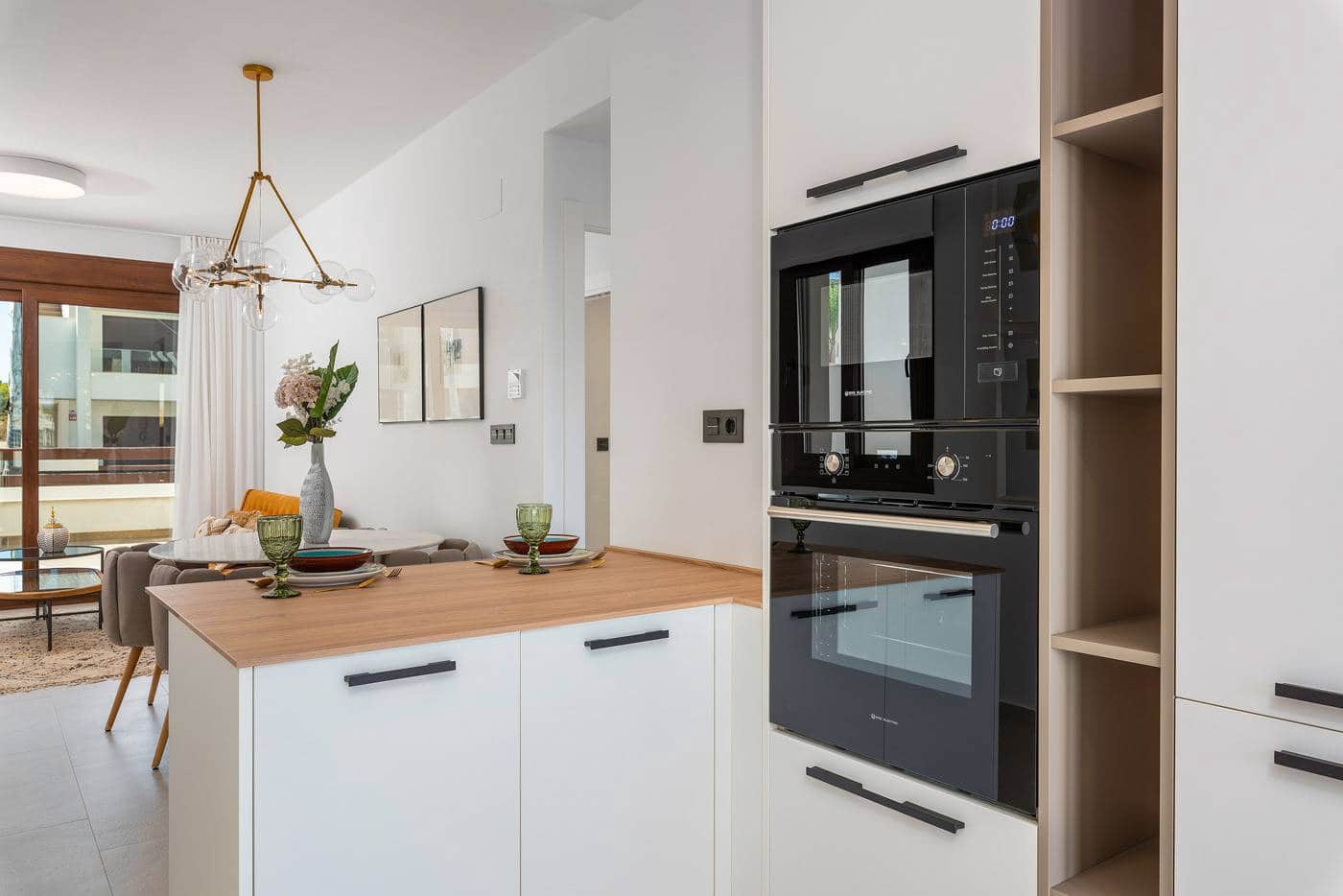 2 bedroom Apartment for sale in Torrevieja with pool - € 275,000 (Ref: 8842012)