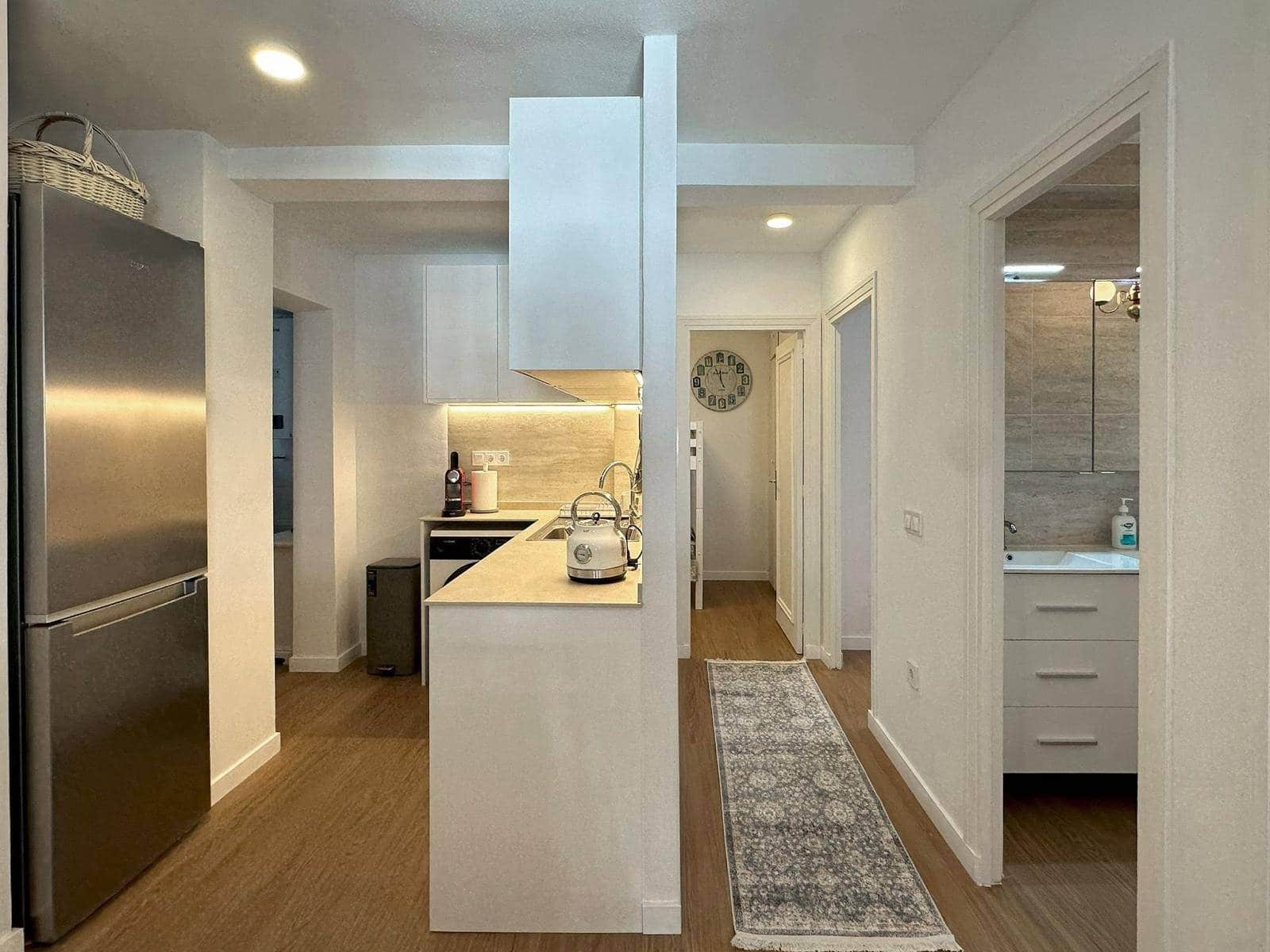 3 bedroom Apartment for sale in Torrevieja - € 651,550 (Ref: 8842035)