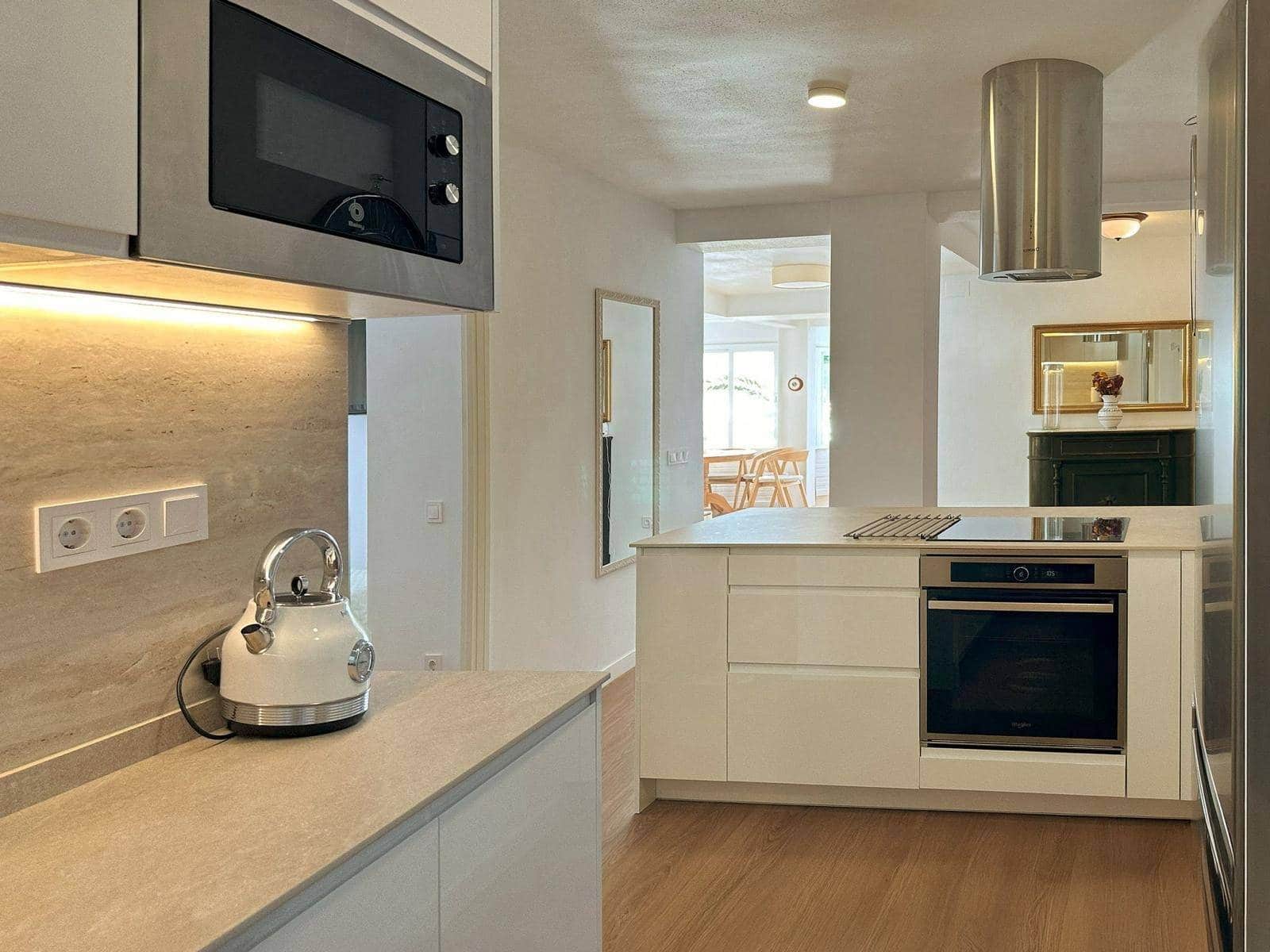 3 bedroom Apartment for sale in Torrevieja - € 651,550 (Ref: 8842035)