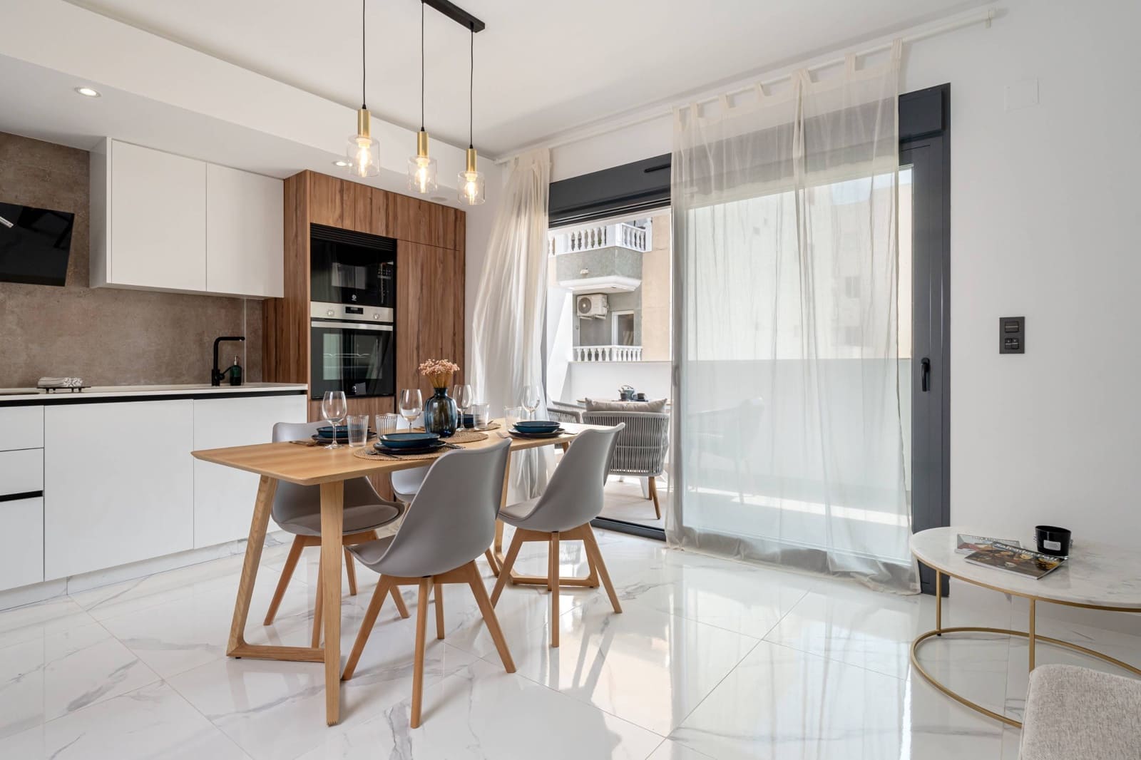 3 sypialnia Apartament na sprzedaż w Torrevieja - 287 000 € (Ref: 8918043)