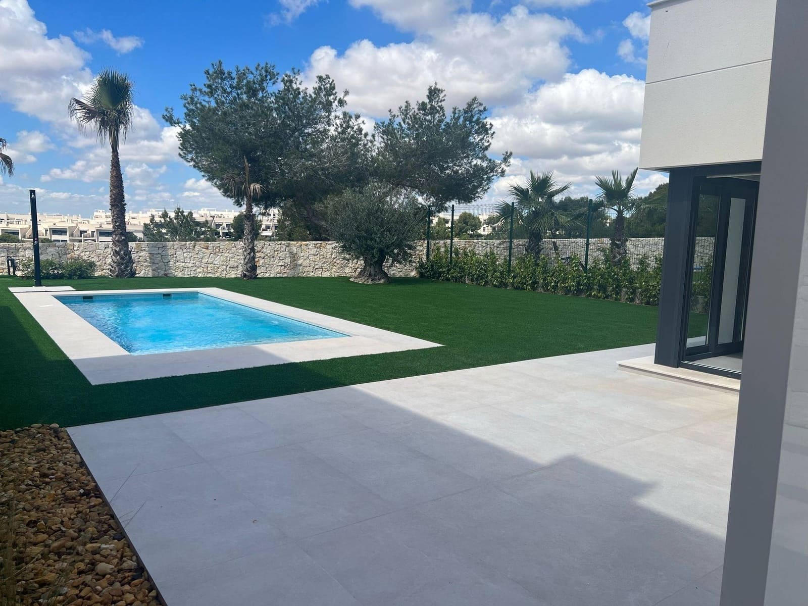 3 soveværelse Rækkehus til salg i Pilar de la Horadada med swimmingpool garage - € 698.000 (Ref: 8970497)