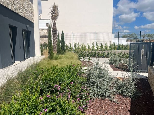 3 soveværelse Rækkehus til salg i Pilar de la Horadada med swimmingpool garage - € 698.000 (Ref: 8970497)