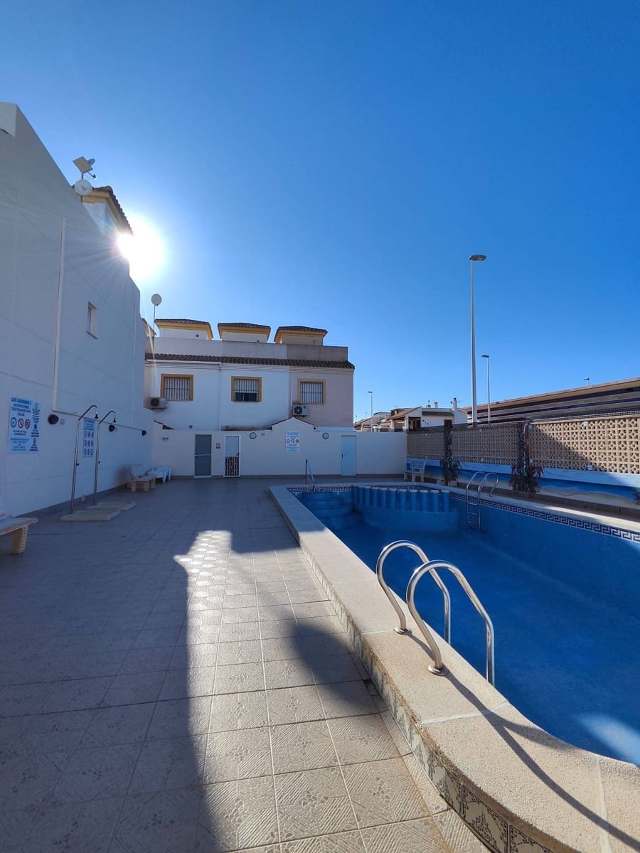 2 camera da letto Villetta Bifamiliare in vendita in Lo Pagan con piscina - 210.000 € (Rif: 9021117)