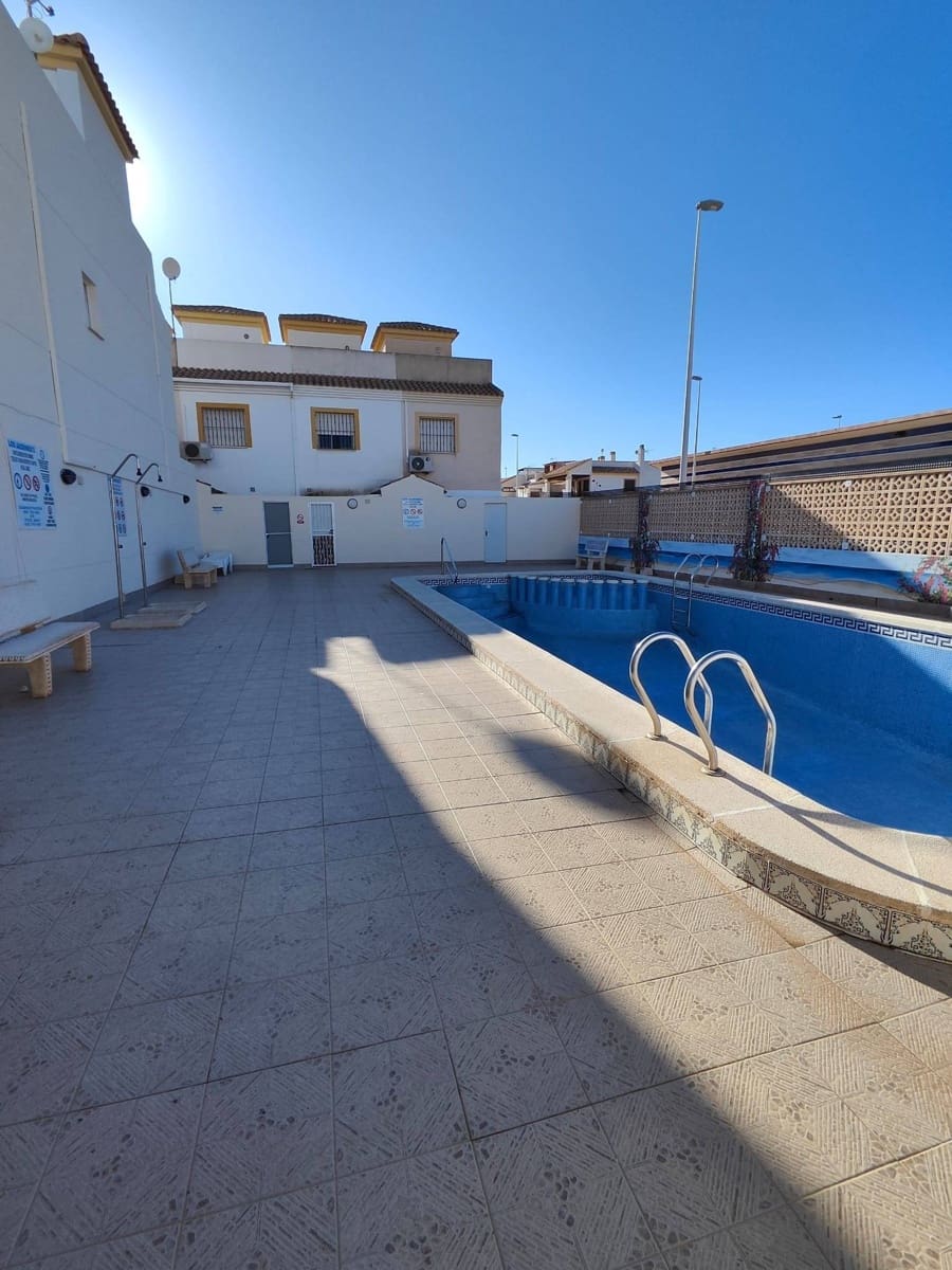 2 camera da letto Villetta Bifamiliare in vendita in Lo Pagan con piscina - 210.000 € (Rif: 9021117)